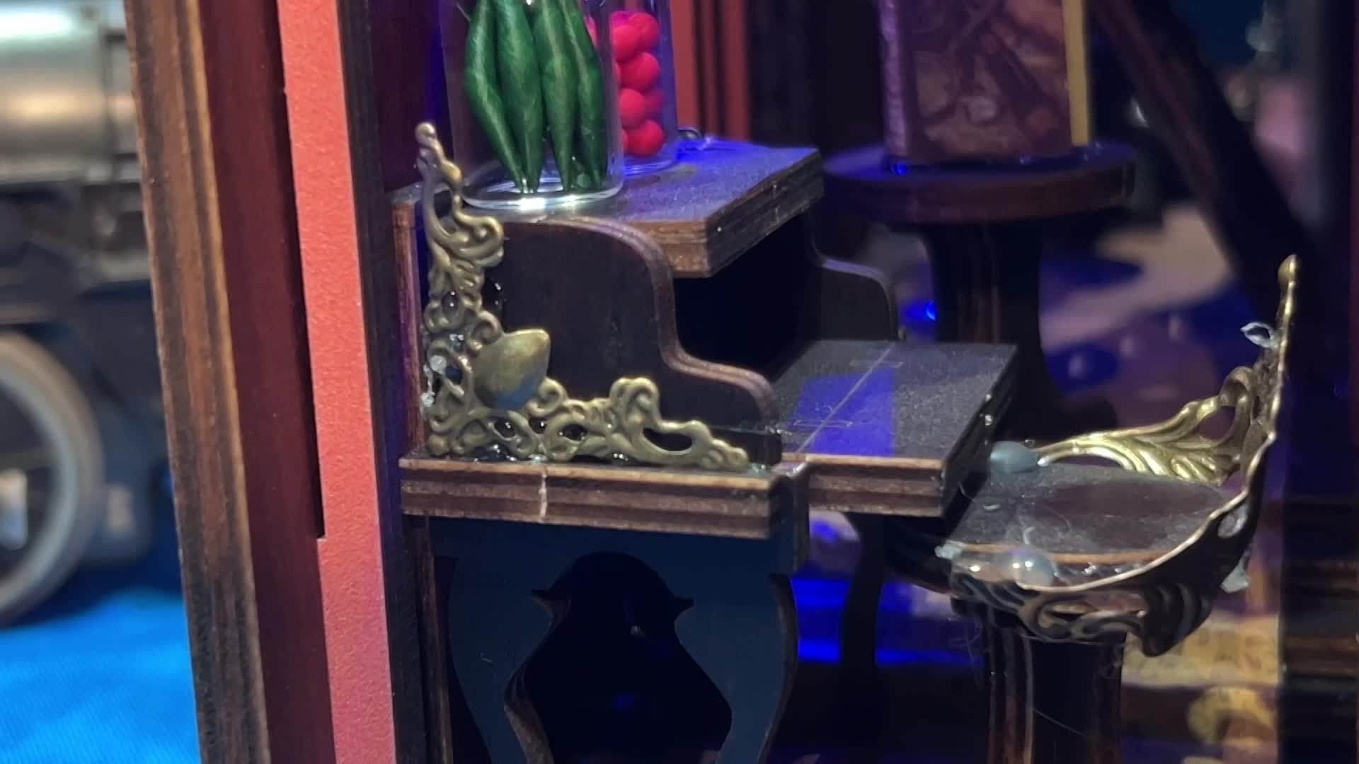 STEM in 30 - How Big is Big