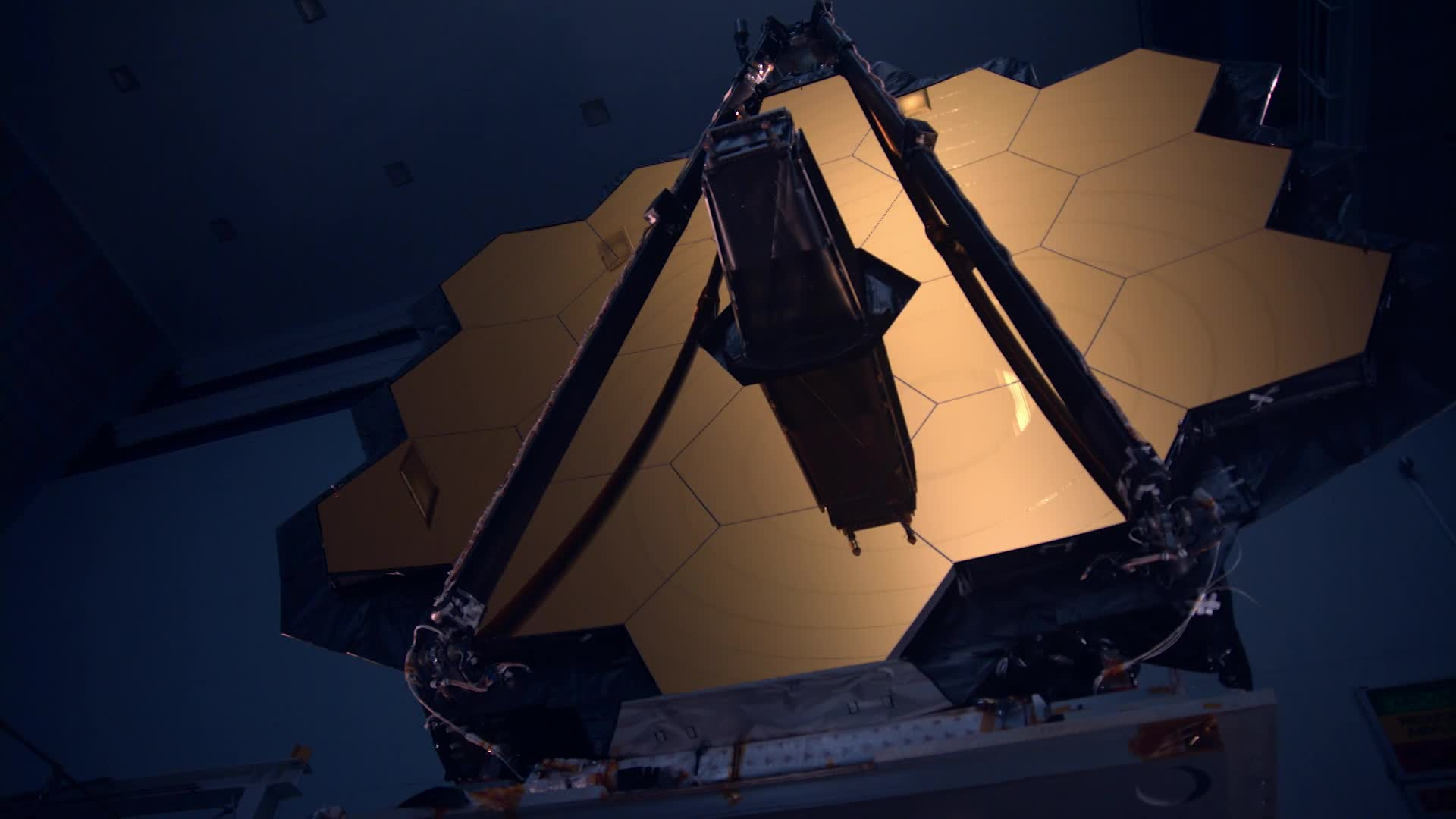 STEM in 30 - HubbleWebb